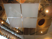 Потолочные плиты из металла для подвесного потолка 